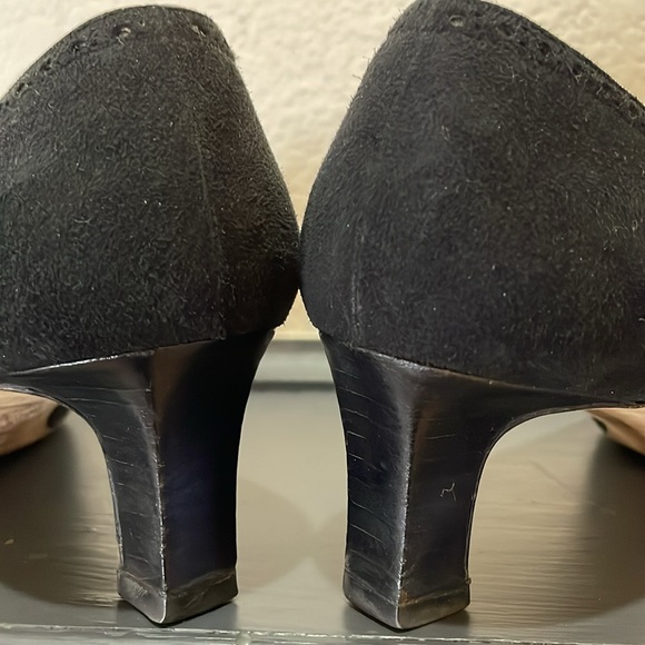 Manolo Blahnik vintage black micro suede pumps EU 39 fits US 7,5/8 all leather - Picture 6 of 8